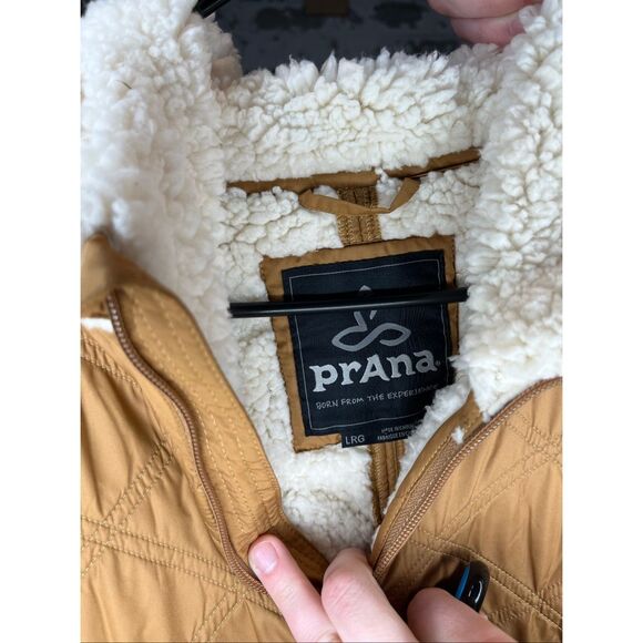 Prana | women quilted pullover quarter zip with hood sherpa lined - Picture 2 of 13